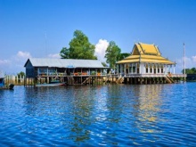 Tonle Temple