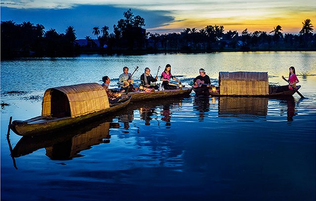 "Lullaby on the river" by Le Minh vu