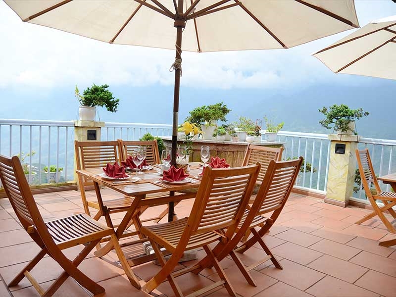 Picture of Sunny Mountain Hotel