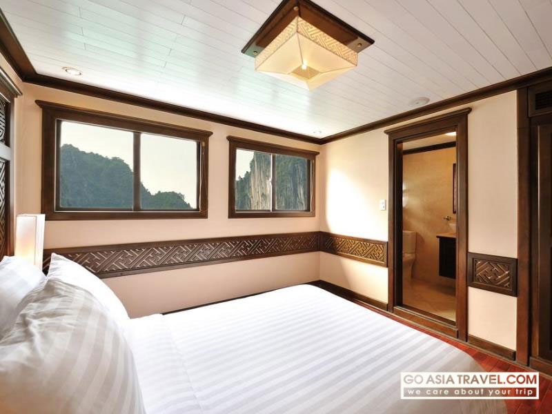 Picture of Paradise Luxury Cruise