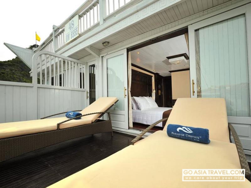 Picture of Paradise Luxury Cruise