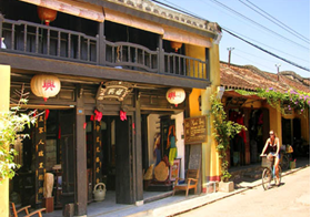 Best tailors in Hoi An