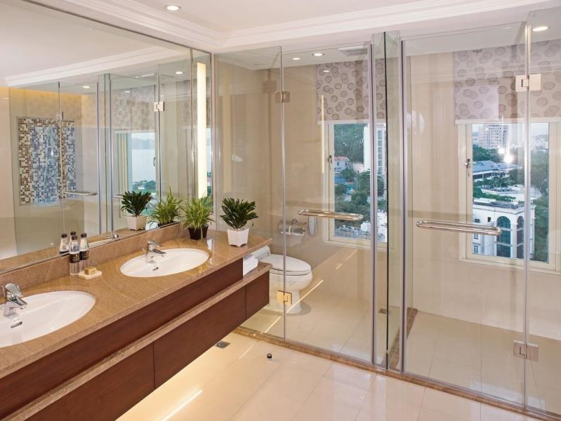 Picture of Royal Halong Hotel