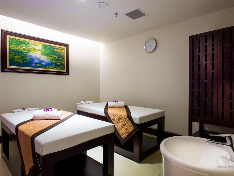 Picture of Royal Halong Hotel