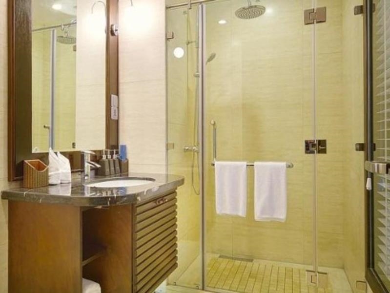 Picture of Paradise Suites Hotel