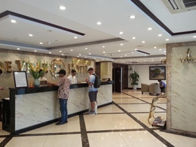 Picture of May De Ville Hotel
