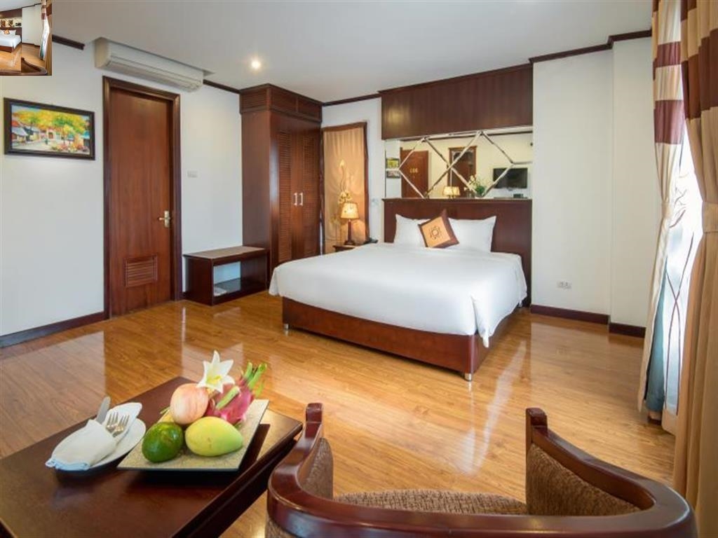 Picture of May De Ville Hotel
